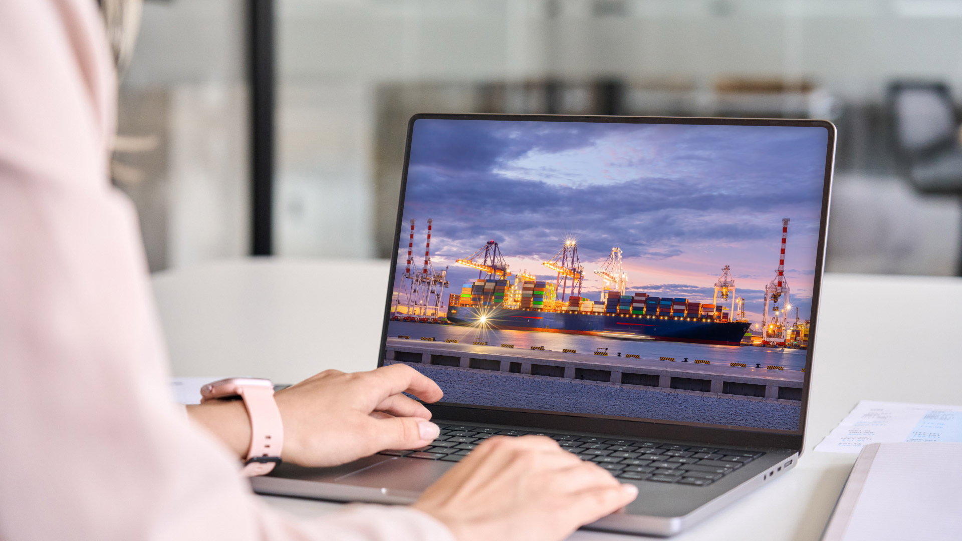 Commercial Shipping - online